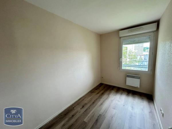 Appartement à louer 3 pièces 51.65m² Tulle (19000)
