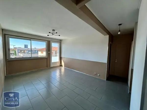 Appartement à louer 4 pièces 69.09m² Clermont-Ferrand (63100)