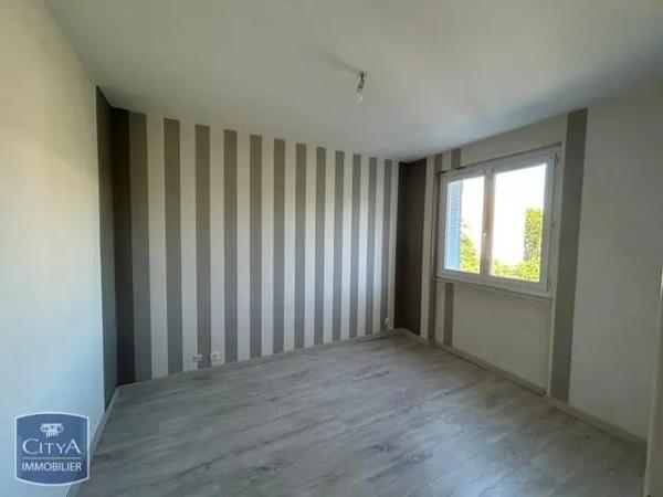 Appartement à louer 4 pièces 69.09m² Clermont-Ferrand (63100)