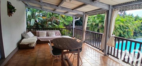 Maison à vendre 6 pièces 191 m² Saint-Pierre