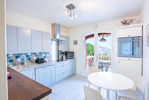 Villa Toulon Ouest 5 pièce(s) 107 m2