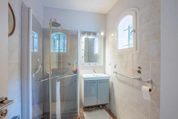 Villa Toulon Ouest 5 pièce(s) 107 m2