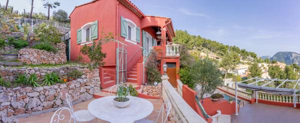 Villa Toulon Ouest 5 pièce(s) 107 m2