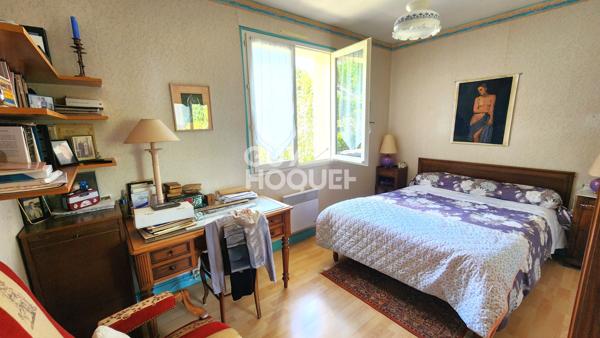 Maison 3 chambres, studio, garage et jardin