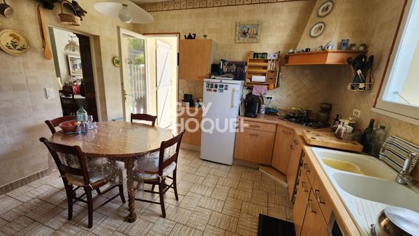 Maison 3 chambres, studio, garage et jardin