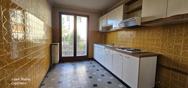 ANNECY LE VIEUX (74) - Proche lac - T2 à vendre avec garage, cave et grenier