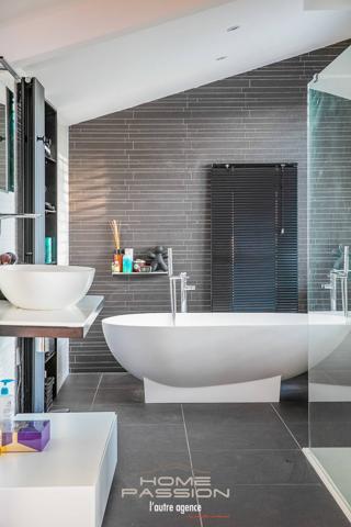 SAINT GEORGES DE DIDONNE  SPLENDIDE VILLA CONTEMPORAINE