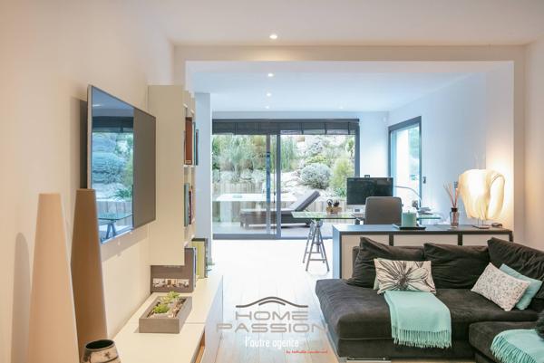 SAINT GEORGES DE DIDONNE  SPLENDIDE VILLA CONTEMPORAINE