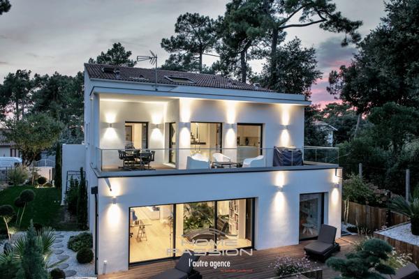 SAINT GEORGES DE DIDONNE  SPLENDIDE VILLA CONTEMPORAINE