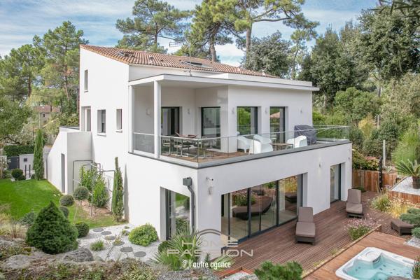 SAINT GEORGES DE DIDONNE  SPLENDIDE VILLA CONTEMPORAINE