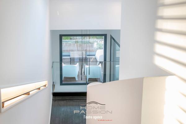 SAINT GEORGES DE DIDONNE  SPLENDIDE VILLA CONTEMPORAINE