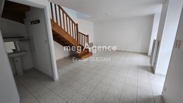 Maison à LANGOELAN, 56160 - 4 pièces 70m²