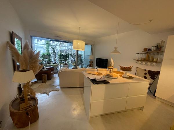 33100 BORDEAUX BASTIDE DARWIN- Appartement 2 pièce(s) 49 m² avec balcon