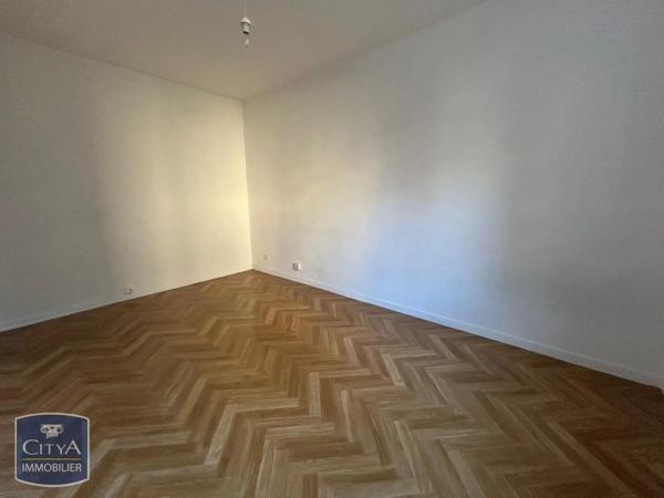 Appartement à louer 1 pièce 21.89m² Niort (79000)