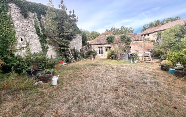 Vente Maison jardin remise à rafraîchir Bize-minervois   