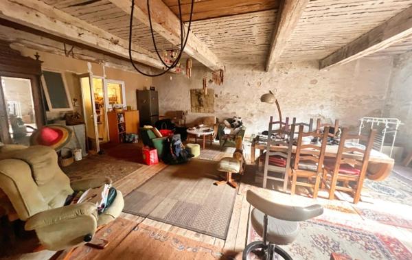 Vente Maison jardin remise à rafraîchir Bize-minervois   