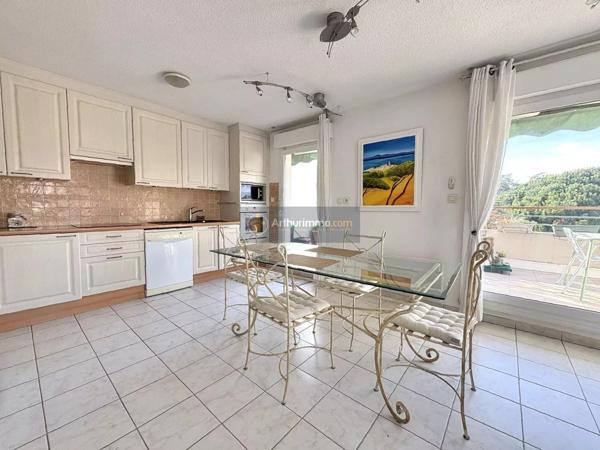 Vente Appartement 3 pièces 70 m2 à Fréjus