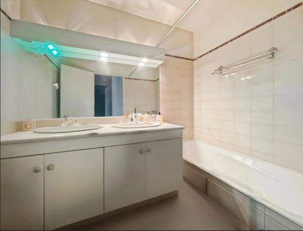 Appartement à vendre 4 pièces BOULOGNE BILLANCOURT (92)