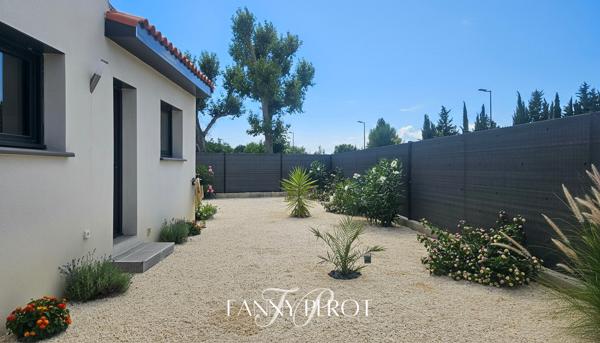 Maison 3 faces de 90 m² avec piscine et garage à Saint-Cyprien