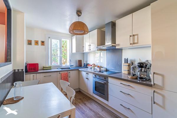 Maison à vendre |                                       Bruges |                                        5 pièces  |  110 m²