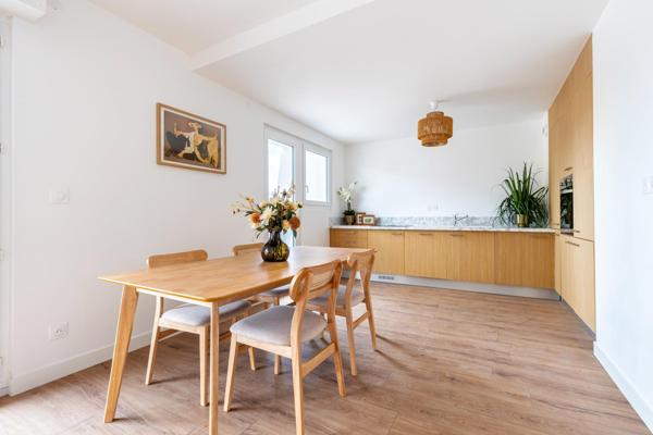 BORDEAUX coeur de SAINT-AUGUSTIN :  Appt T4, 3 chs, grand balcon au calme, rénové, garage possible