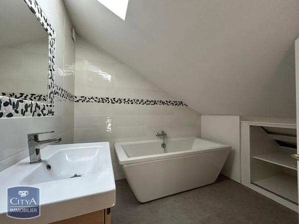 Appartement à louer 4 pièces 58.31m² Lyon 6e Arrondissement (69006)
