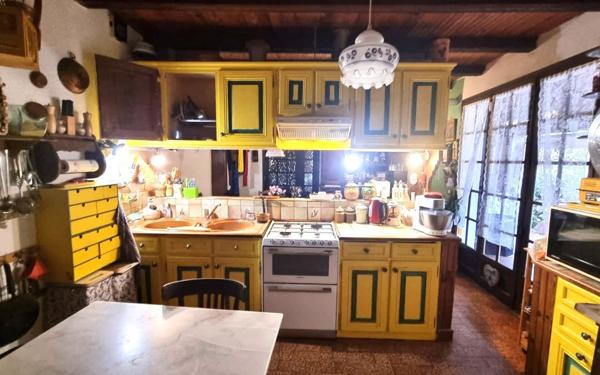 Maison à vendre    3 pièces • 129,17 m2 Régusse