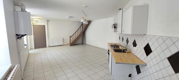 Maison
         3 pièces
        - 82 m² 130 000 € *