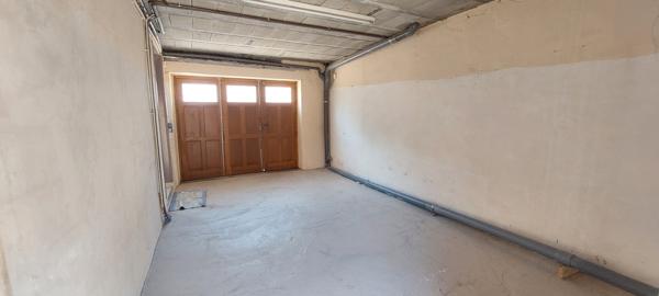 Maison
         3 pièces
        - 82 m² 130 000 € *