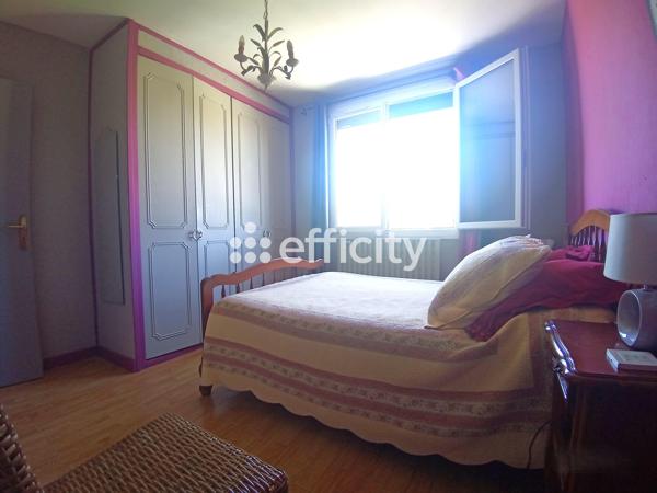 Appartement
         4 pièces
        - 76 m² Exclusivité 137 000 € *