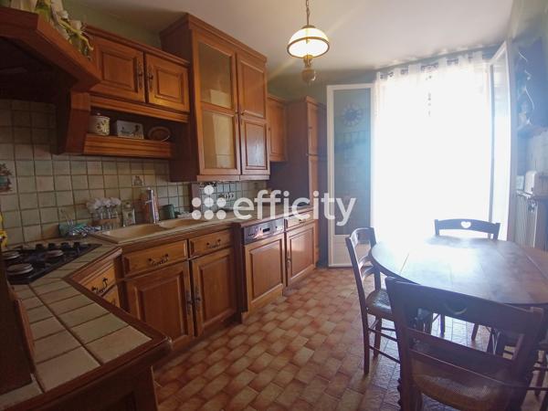 Appartement
         4 pièces
        - 76 m² Exclusivité 137 000 € *