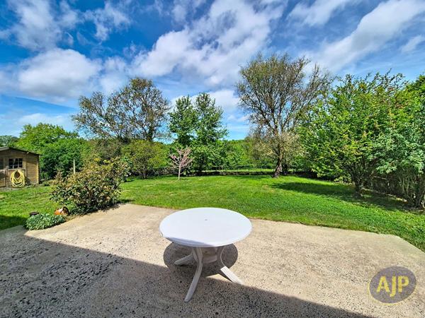 Vente maison Montaigu : 263 000 € - AJP Immobilier Montaigu