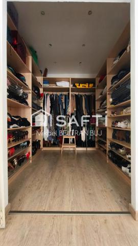 Sète centre-ville – Appartement de caractère avec garage et luminosité exceptionnelle
