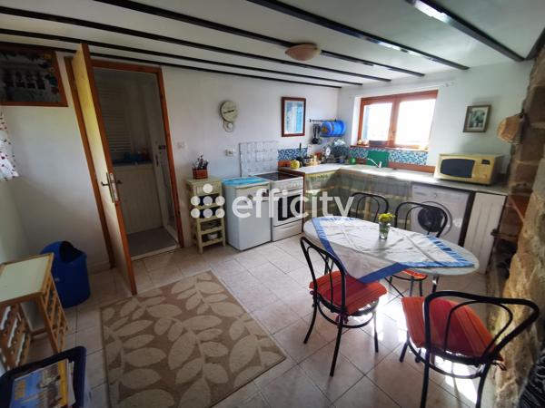 Maison
         14 pièces
        - 330 m² Exclusivité 211 000 € *