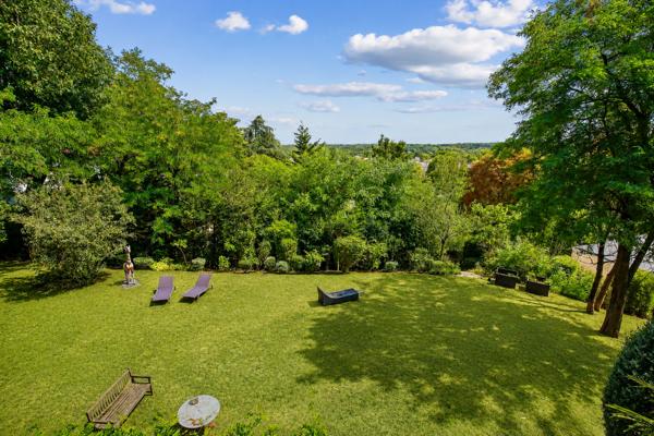 Vente Maison de luxe Garches 12 Pièces 594 m²