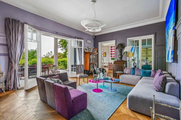Vente Maison de luxe Garches 12 Pièces 594 m²