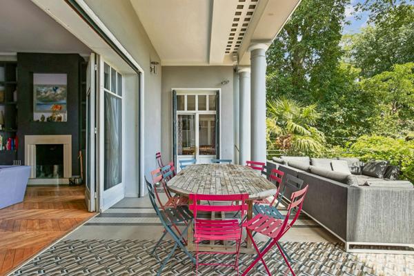 Vente Maison de luxe Garches 12 Pièces 594 m²