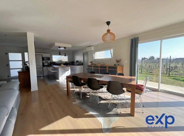 Maison contemporaine de 160 m² avec piscine chauffée – Wintzenheim