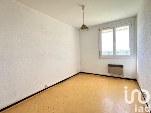 Appartement 4 pièces de 82 m² à Le Pontet (84130)