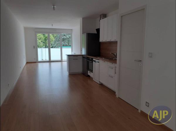 Location appartement Bruz : 756 € - AJP Immobilier Pacé