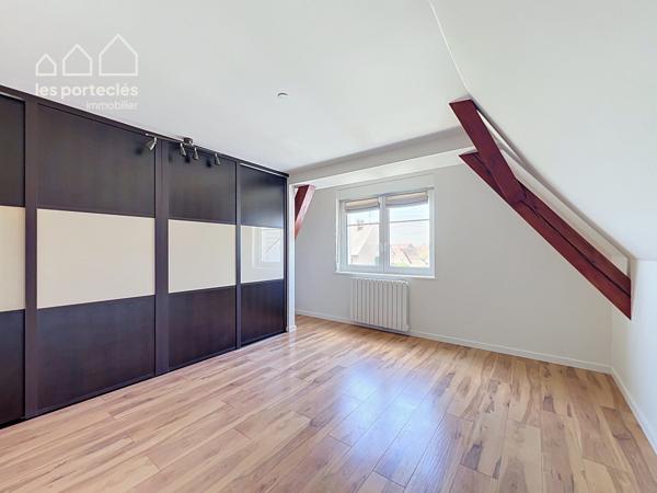 Magnifique duplex 4 pièces de 123 m² à Drusenheim