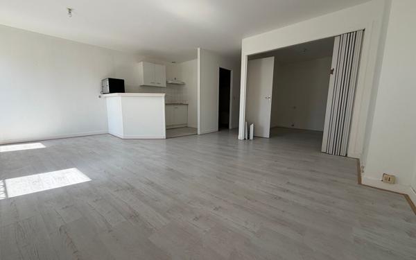 Appartement à vendre    2 pièces •  Saintes