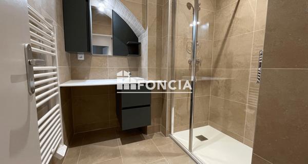 Location Appartement 3 pièces 59.91 m² - Lyon 69001