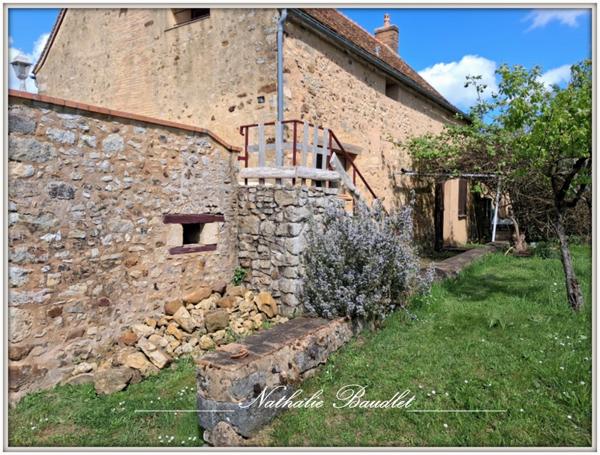 Chevillé (72350) CHEVILLE Longère de 9 pièces (5 chambres), dépendances, plan d'eau, terrain 3932 m²