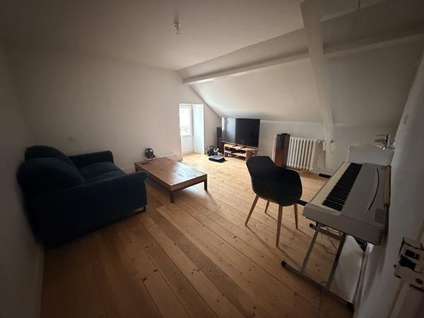 Maison de caractère à vendre – Quartier recherché du port de Vannes – 200 m² – Fort potentiel