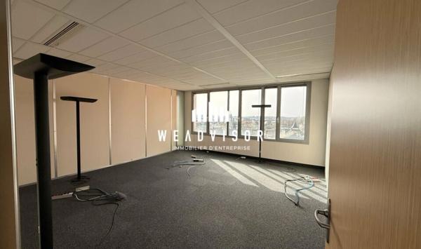 À LOUER : BUREAUX D'ENVIRON 748,50 M² - QUARTIER NOVAXIS LE MANS