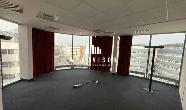 À LOUER : BUREAUX D'ENVIRON 748,50 M² - QUARTIER NOVAXIS LE MANS