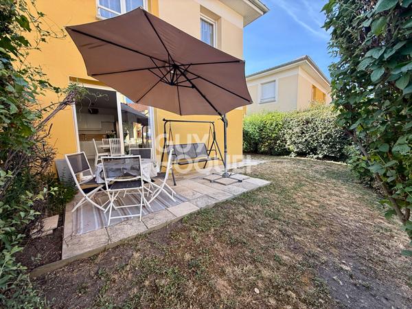 GERZAT - Maison 3 chambres avec petit jardin, 2 places parking