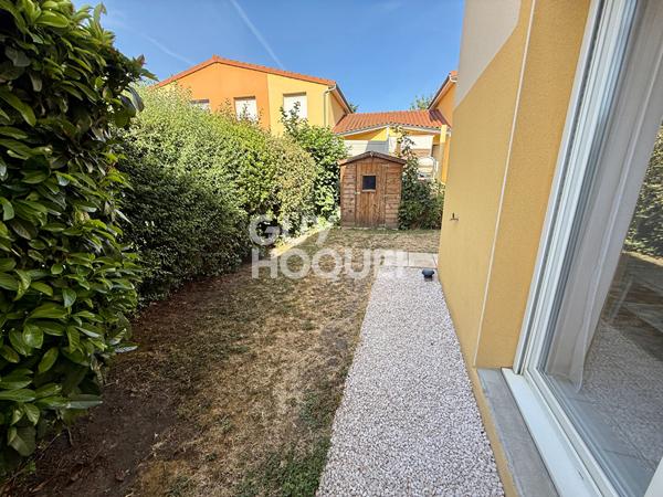 GERZAT - Maison 3 chambres avec petit jardin, 2 places parking