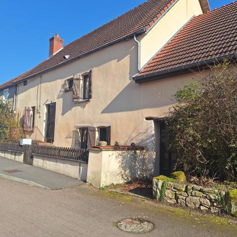 Maison 3 chambres avec cour et garage